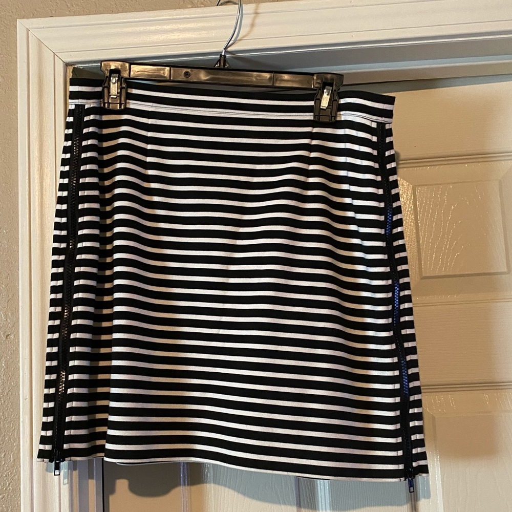 Laundry by Shelli Segal Black and White Skirt